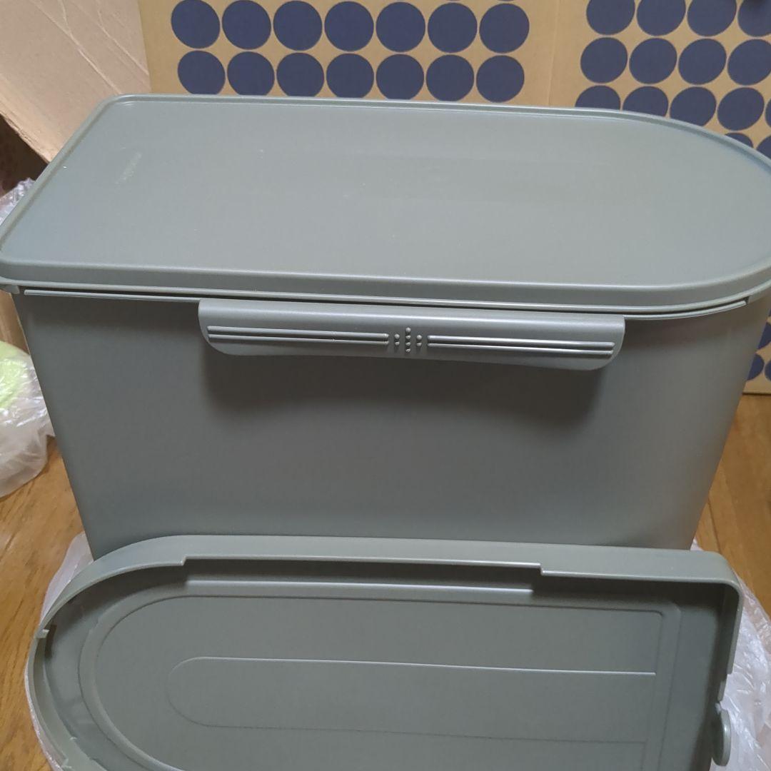 （132）タッパウェアキッチンキーパー　未使用品