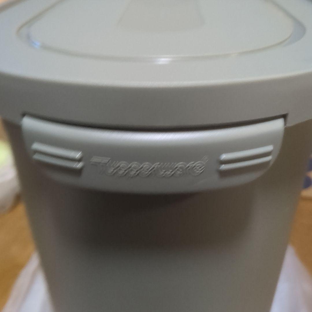 （132）タッパウェアキッチンキーパー　未使用品