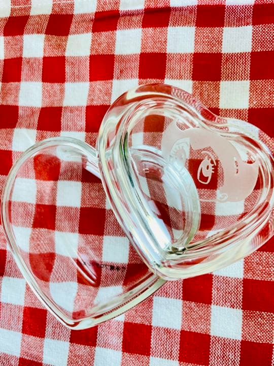 鉄腕アトム　ウランちゃん　手塚プロダクション　ハート型蓋付きガラスケース　レトロ