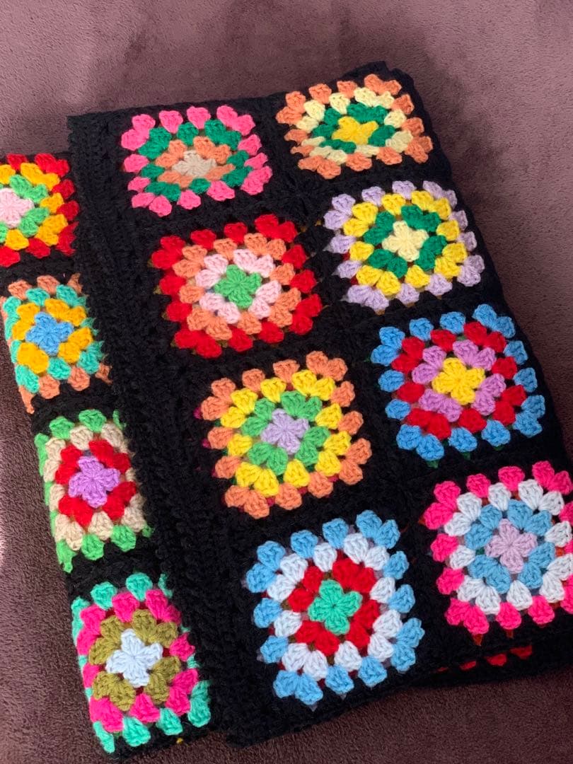 【値下中】　グラニースクエア　ブランケット　手編み　ハンドメイド　かぎ針編み