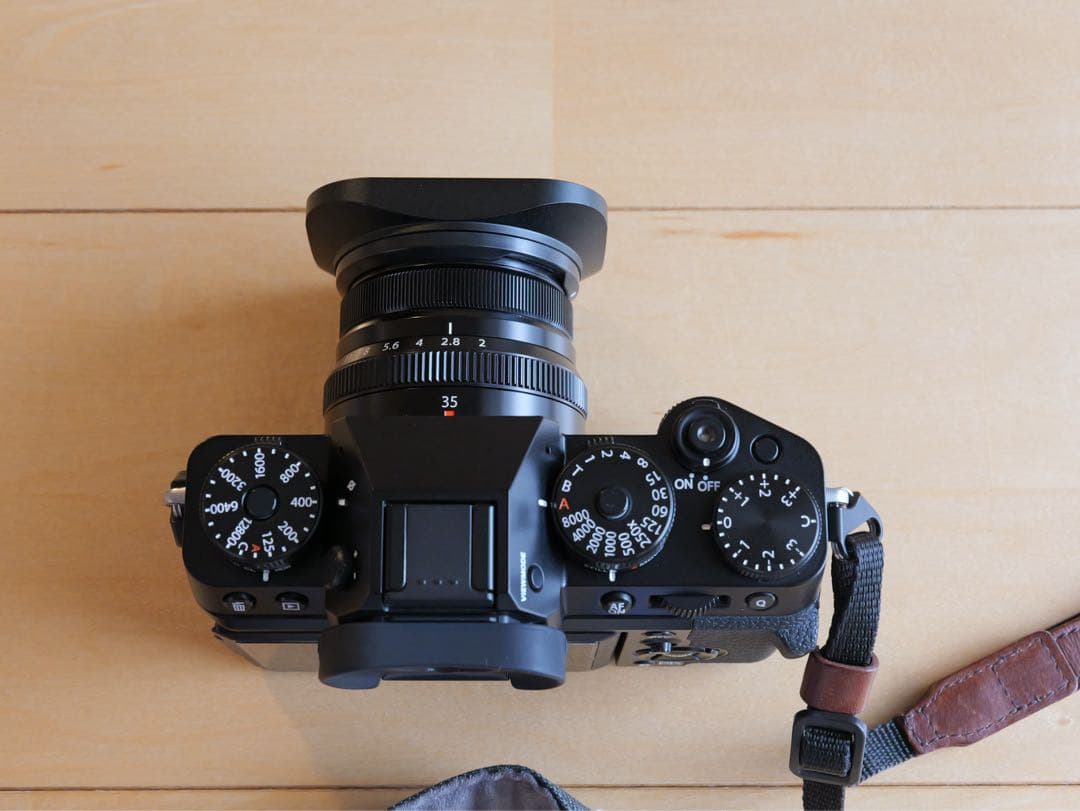 フジノンXF35mm f2.0 単焦点レンズ