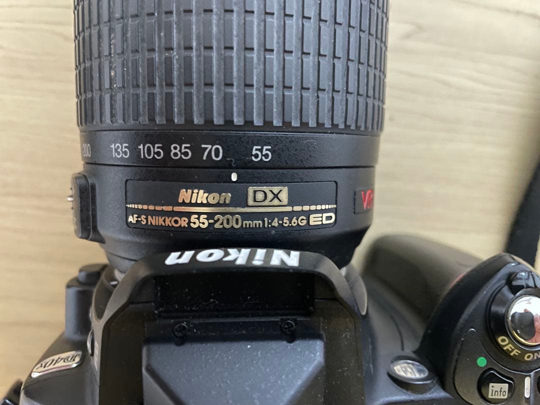 Nikon デジタル一眼レフカメラ AF-S NIKKOR 55-200mm