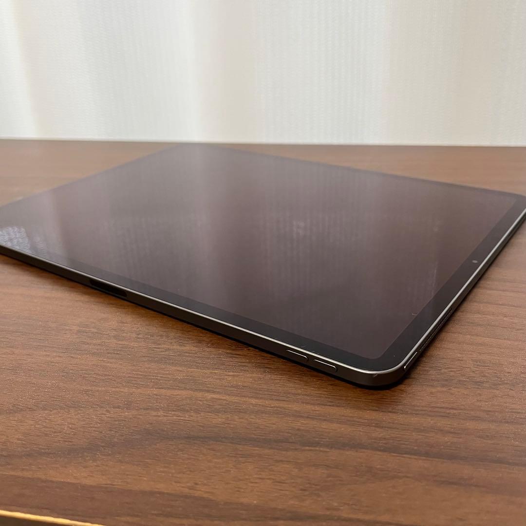 iPad Pro本体 12.9インチ 第3世代 Wi-Fiモデル 256GB