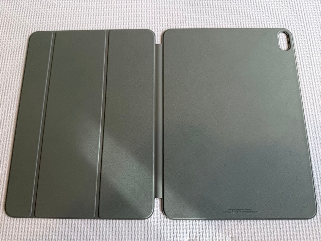 iPad Air 11インチM3用　アップル純正　スマートフォリオ　ほぼ未使用品