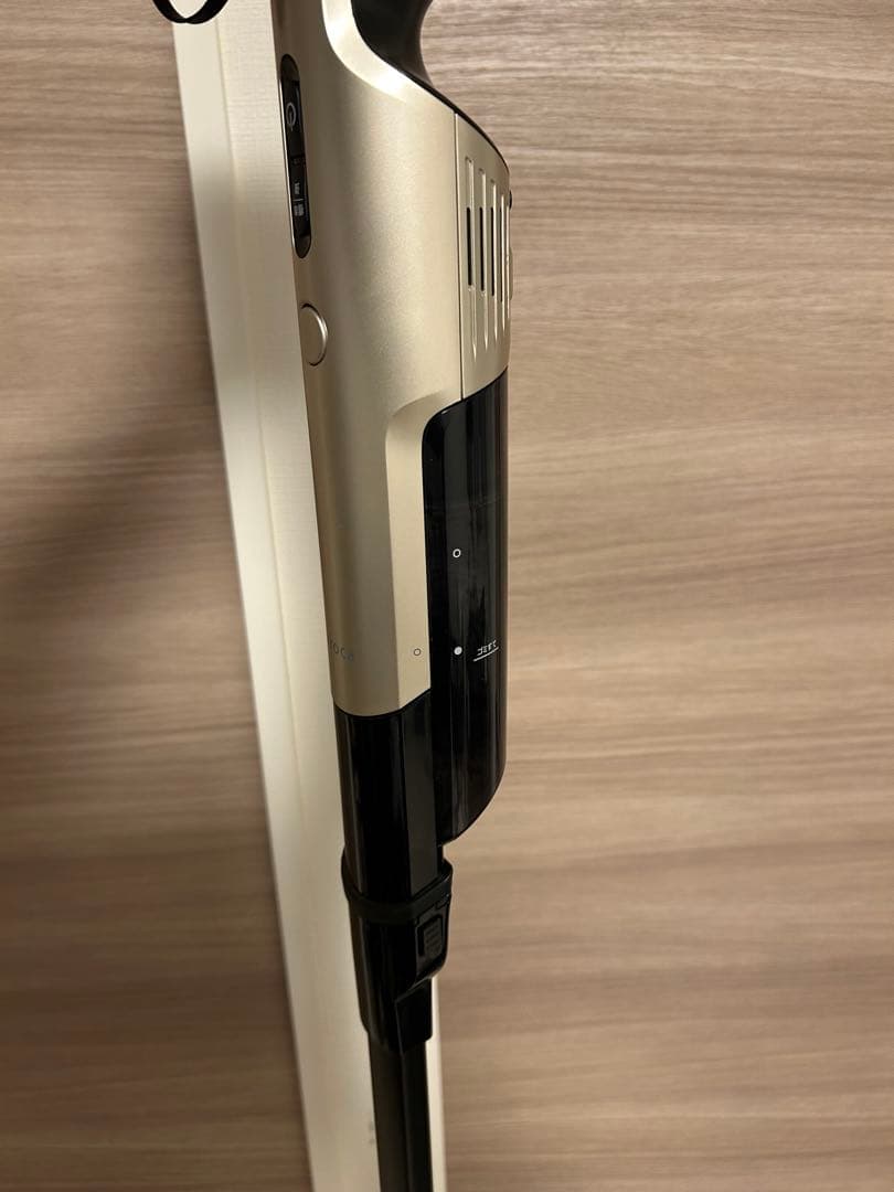 siroca コードレス掃除機 SV-S271 2024年製 軽量 2way