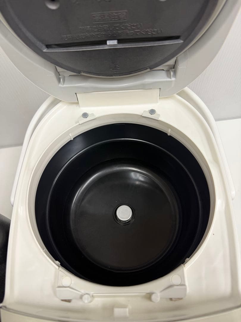 圧力&スチームIHジャー炊飯器RZ-VV100m