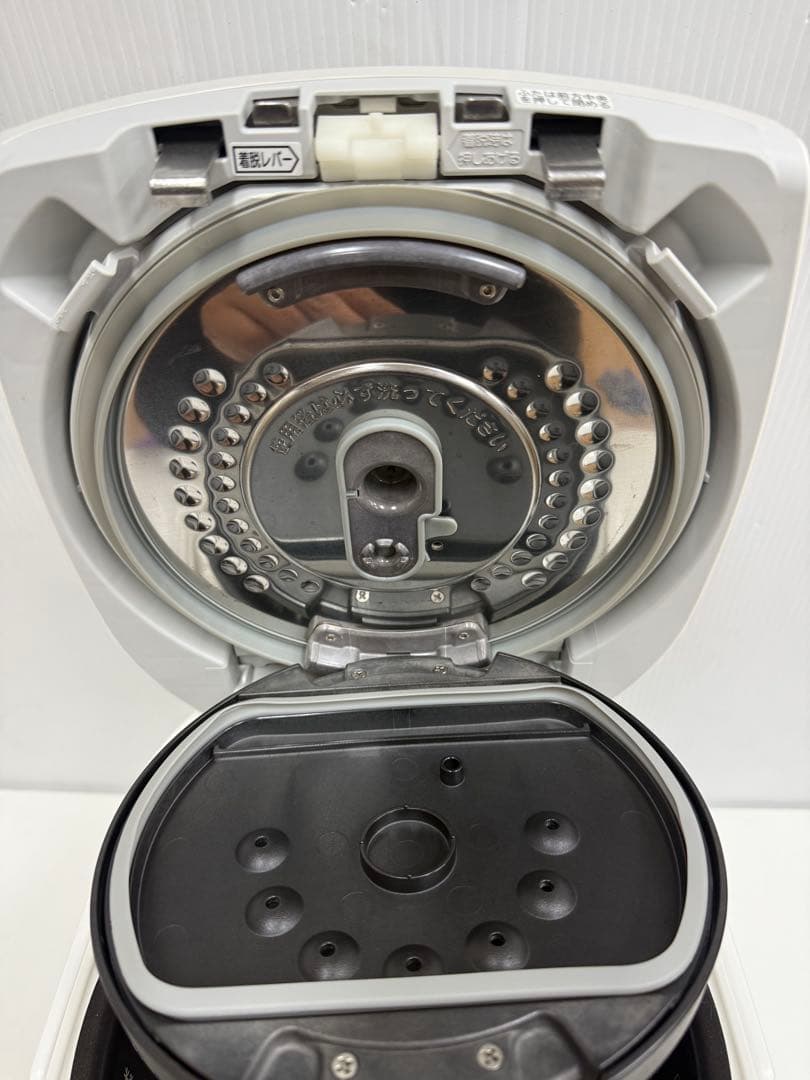 圧力&スチームIHジャー炊飯器RZ-VV100m