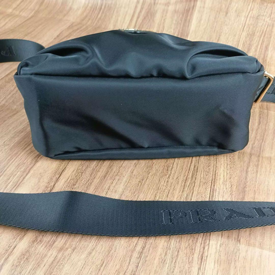 PRADA ノベルティ ブラック ショルダーバック ナイロン prd6