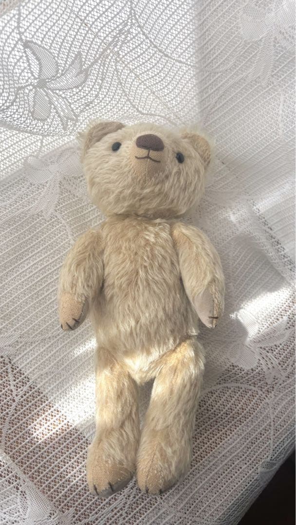 ハンドメイドベア・イギリス天然モヘア・全長30cm ・マフラー付き