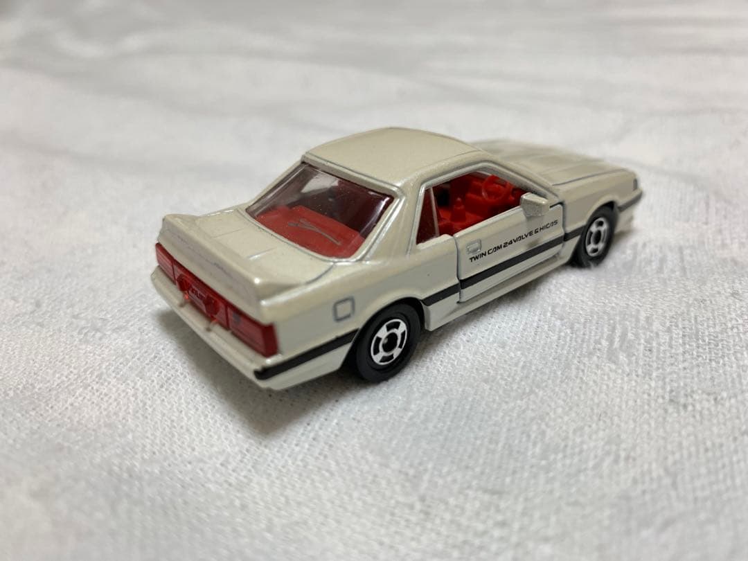トミカ スカイラインGTS-R 【赤箱・日本製】