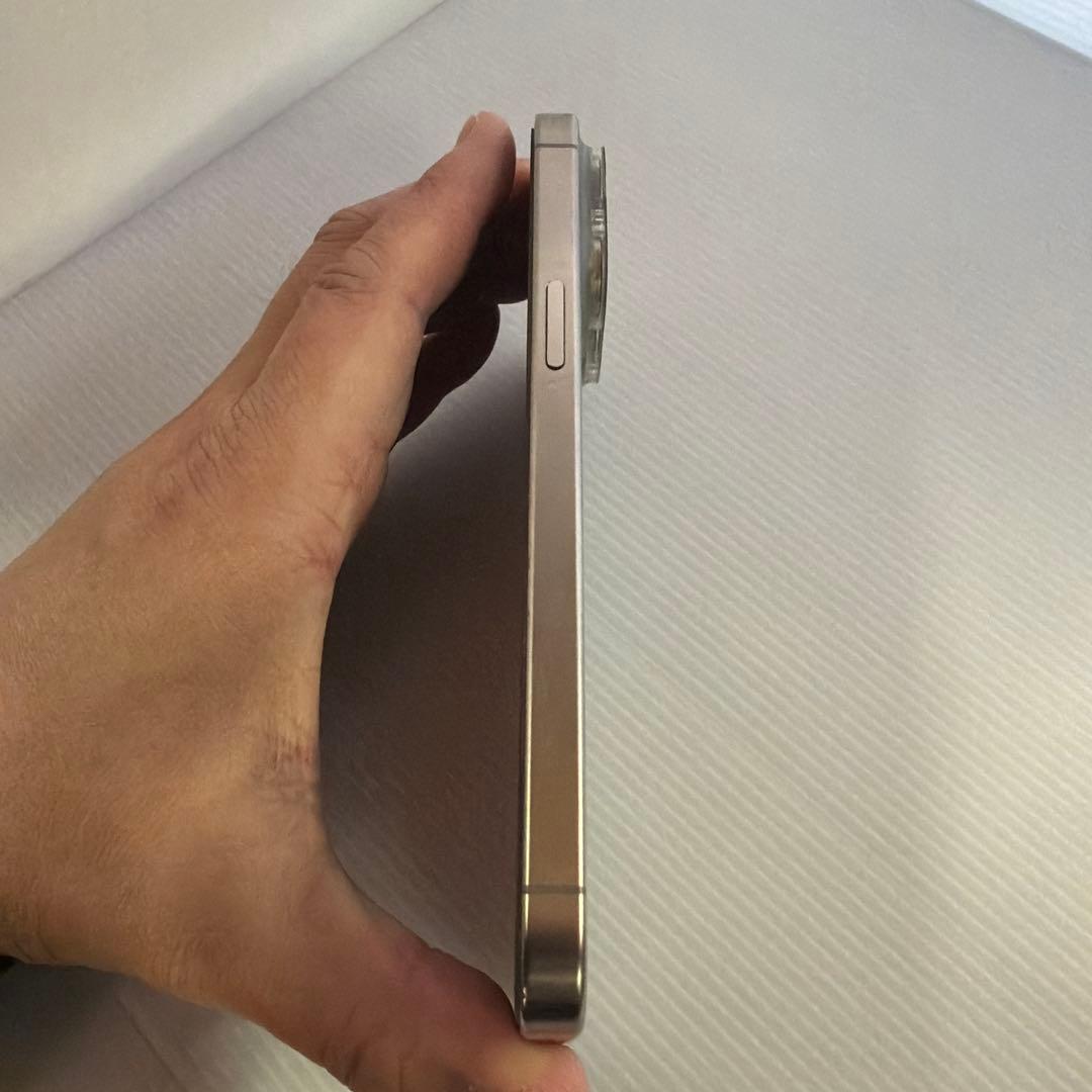 Apple iPhone 15promax ナチュラルチタニウム 1TB 本体