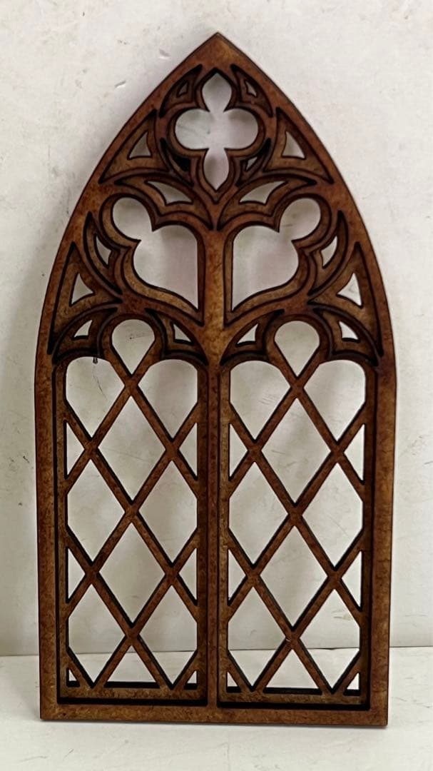 石棺　ガーゴイル　棺桶　ゴシック　小物入れ　フィギュア　窓枠