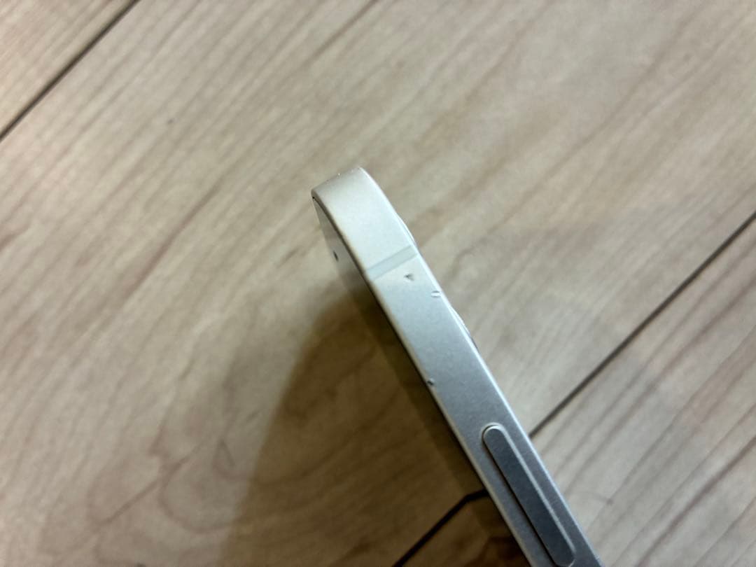 iPhone 12 128GB ホワイト　ジャンク品