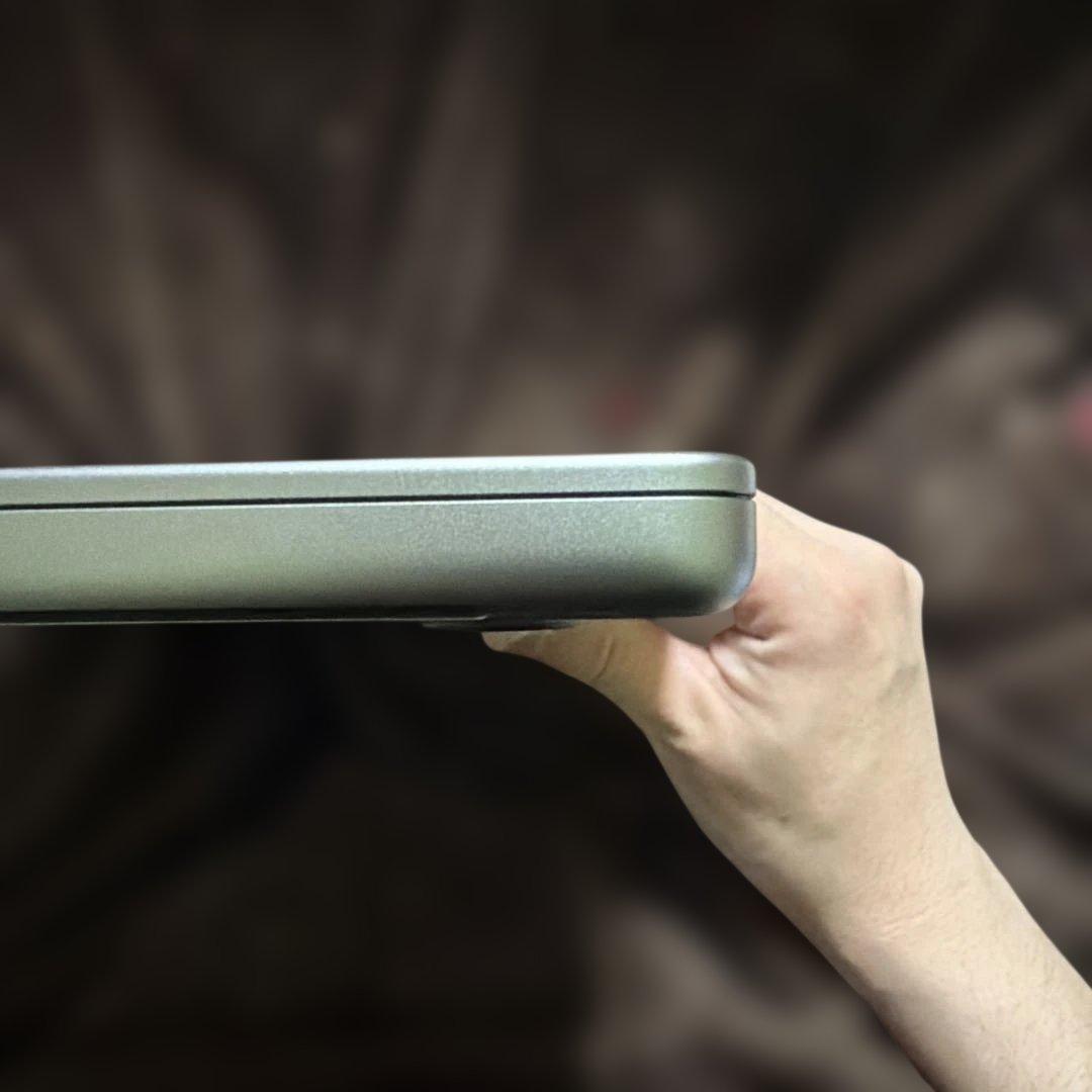 3/7まで！極美品限定保証付きMacBook Pro M3 1TB 8GBモデル