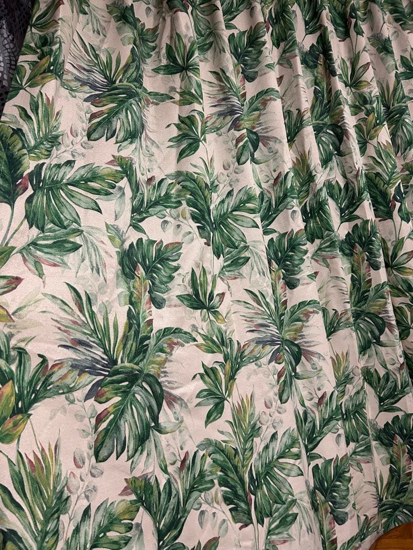 ニトリ　オーダーカーテン　横幅約140cm縦約200cm×2枚