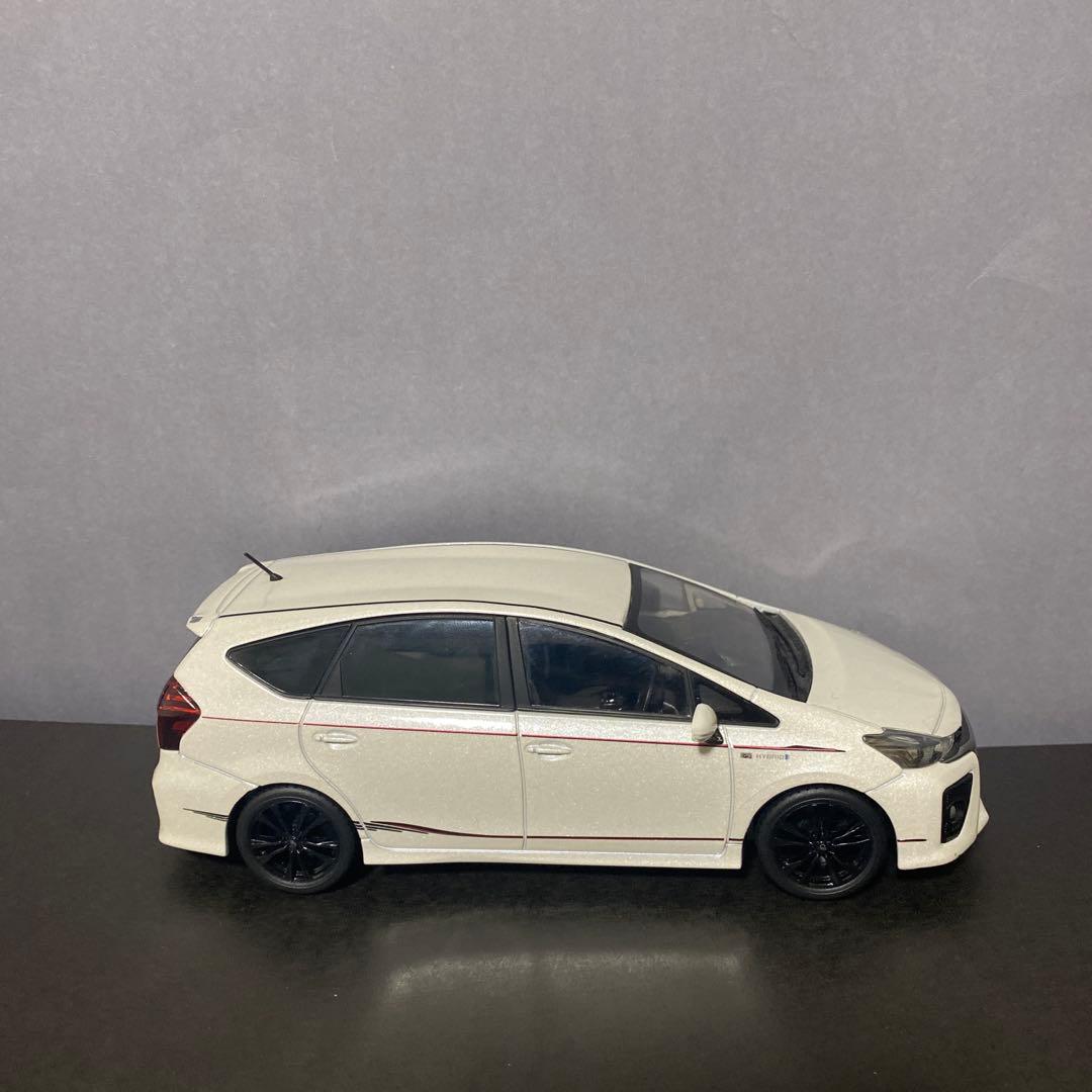プリウスα gs ミニカー