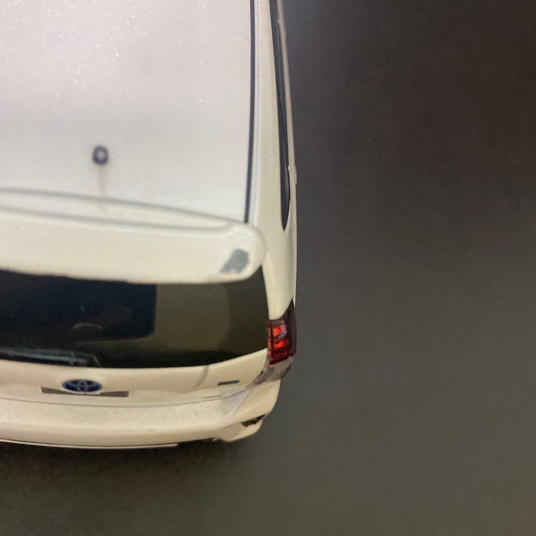 プリウスα gs ミニカー