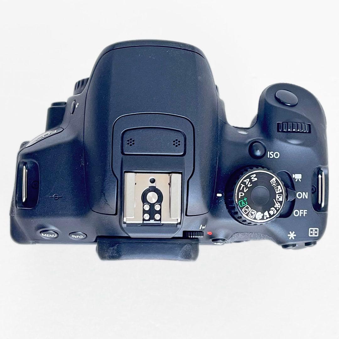 EOS Kiss X6i 18-135mmレンズキット ＋ バッテリーパックx3