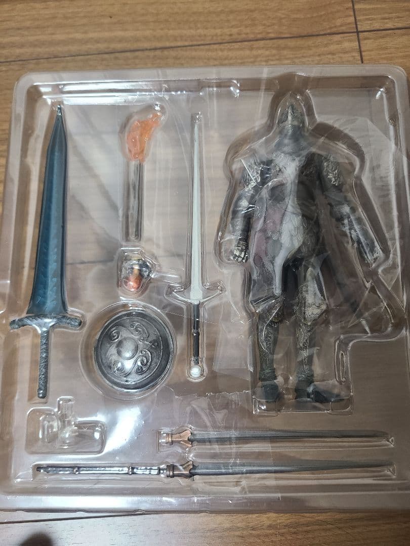 エルデンリング　フィギュア