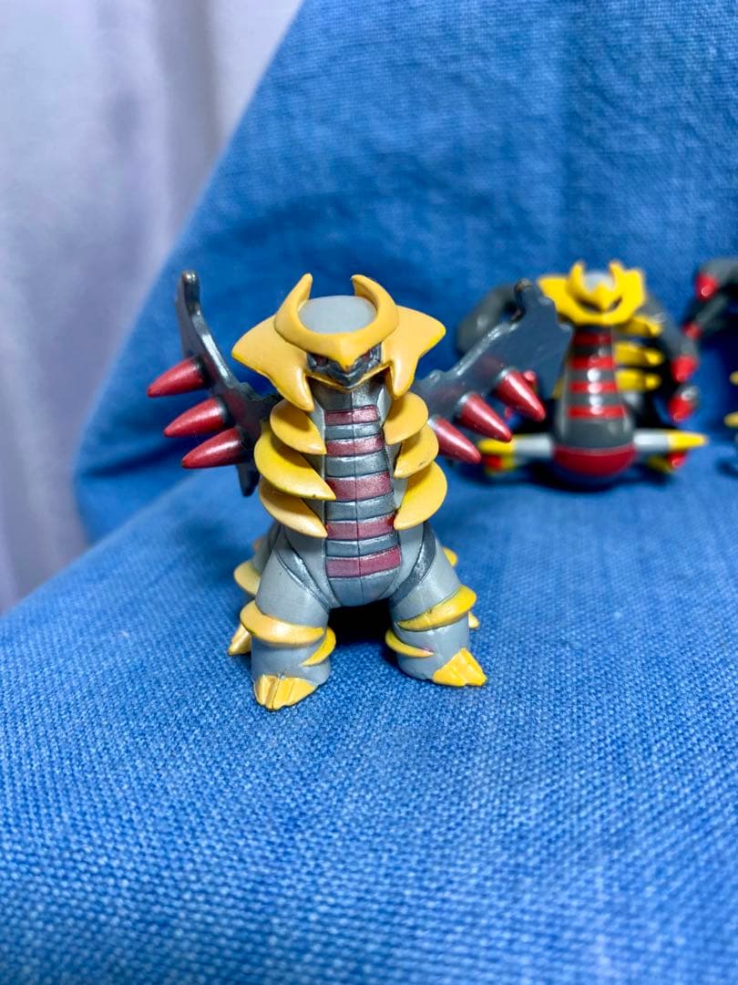 モンコレ　レア ポケモン　ギラティナ クリア　メタリックあり　4体セット