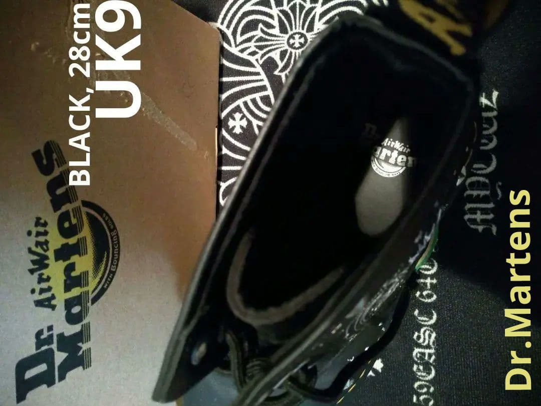 ★Dr.Martensドクター・マーチン✦コズミック★宇宙★ブラック★限定モデル