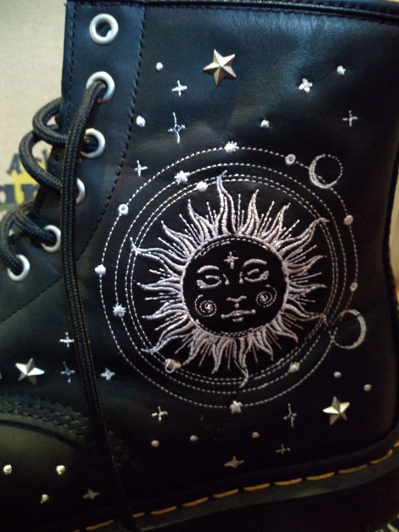 ★Dr.Martensドクター・マーチン✦コズミック★宇宙★ブラック★限定モデル