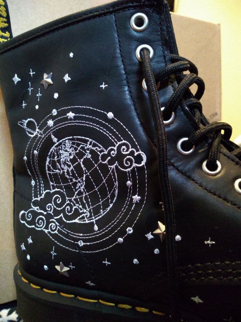 ★Dr.Martensドクター・マーチン✦コズミック★宇宙★ブラック★限定モデル