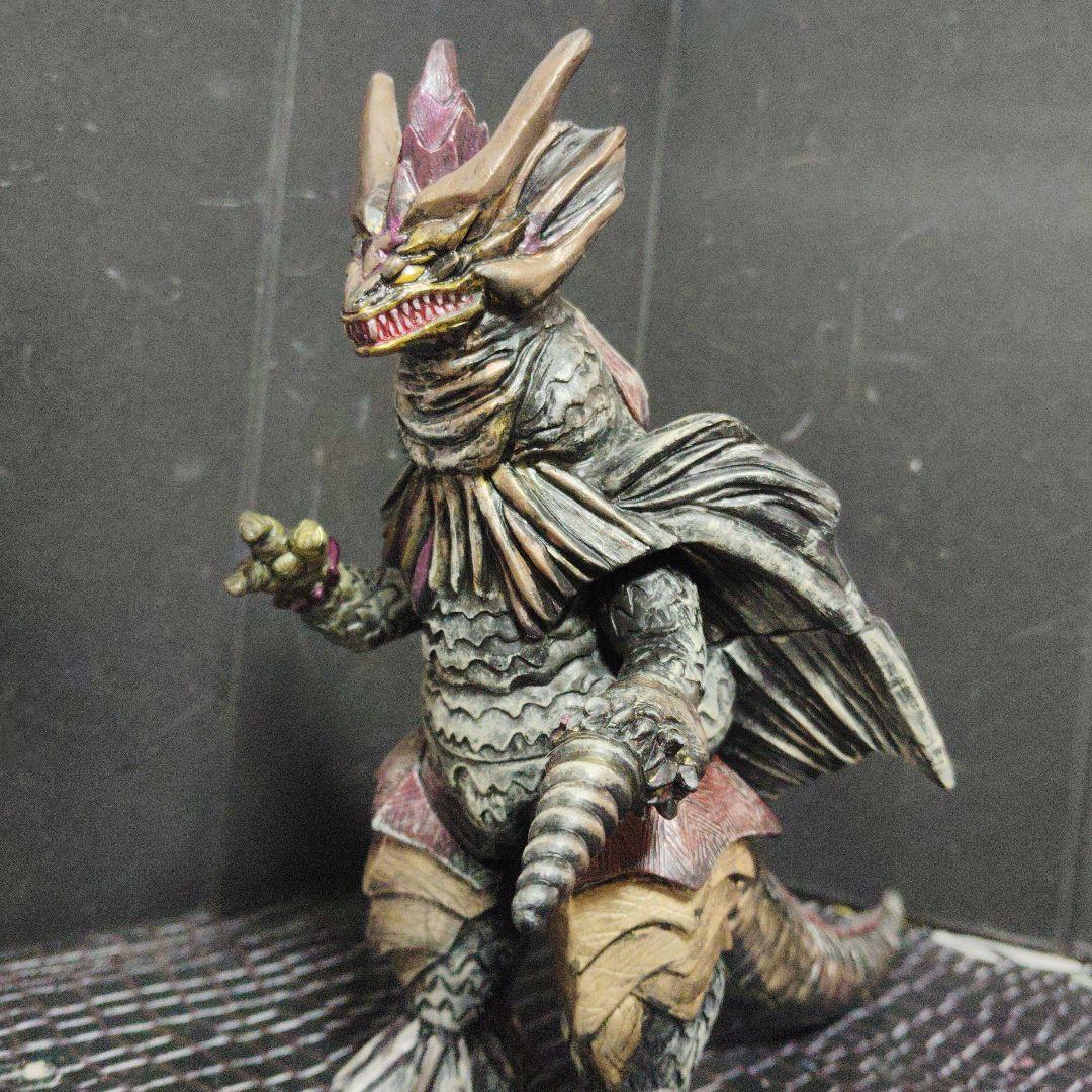 Naoウルトラ怪獣旧型ソフビカオスゴルメデ.クロスサバーガ（リアル塗装）