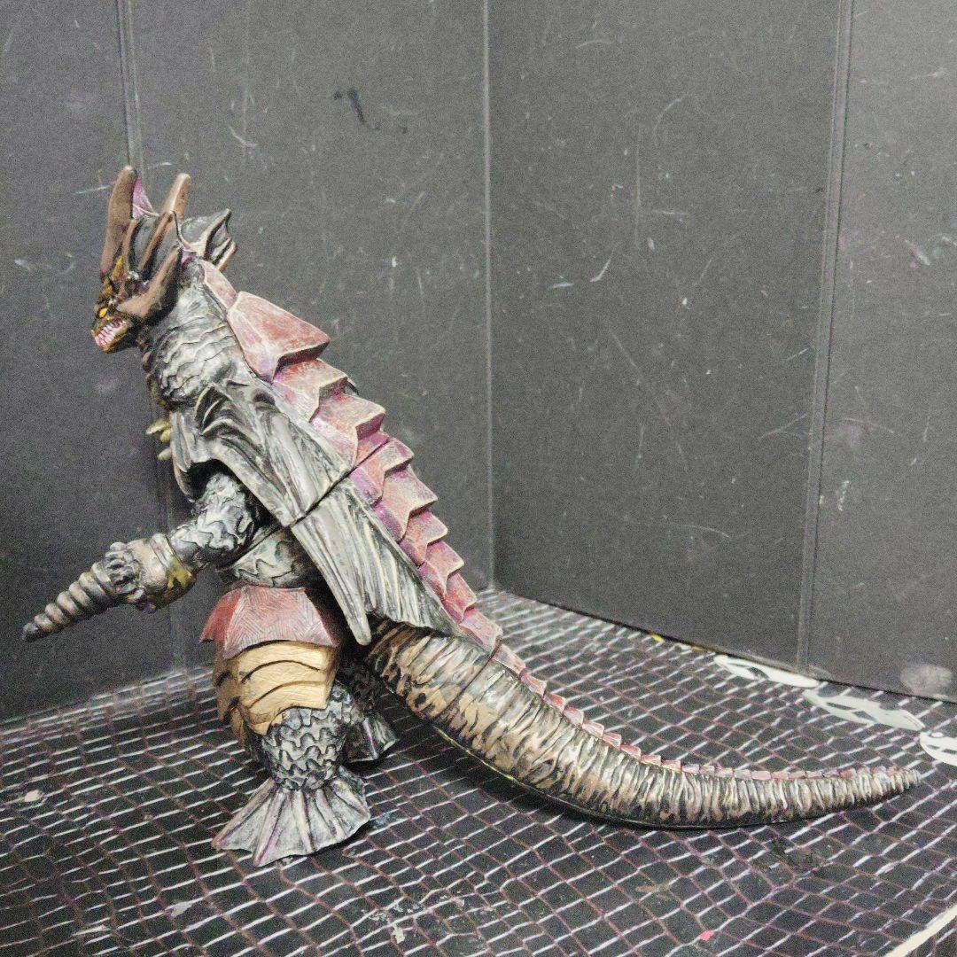 Naoウルトラ怪獣旧型ソフビカオスゴルメデ.クロスサバーガ（リアル塗装）