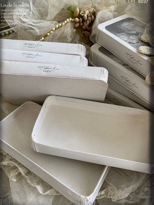 【出品分終了】la boite a dragée   №2 ドラジェボックス