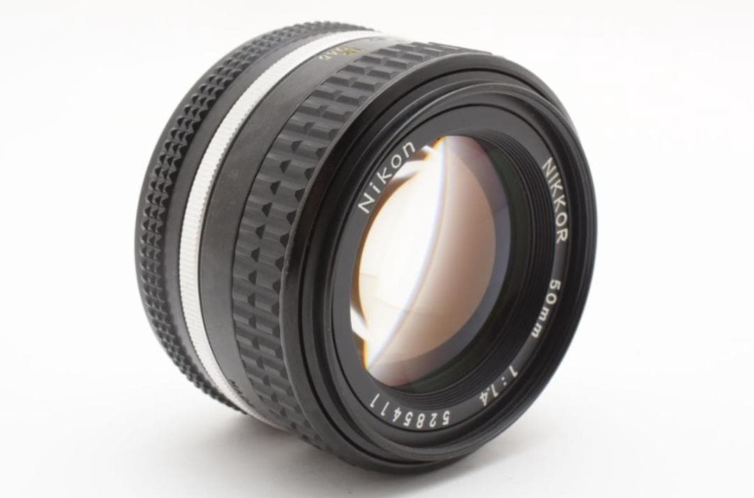 ア*ワ様 【美品】Nikon Ai-s 50mm f/1.4 単焦点 レンズ ニ