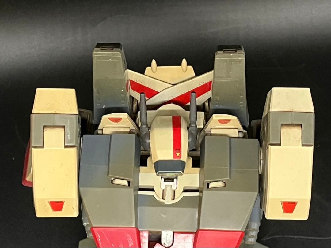 ◯超時空要塞マクロス VF-1J アーマードバルキリー プラモデル