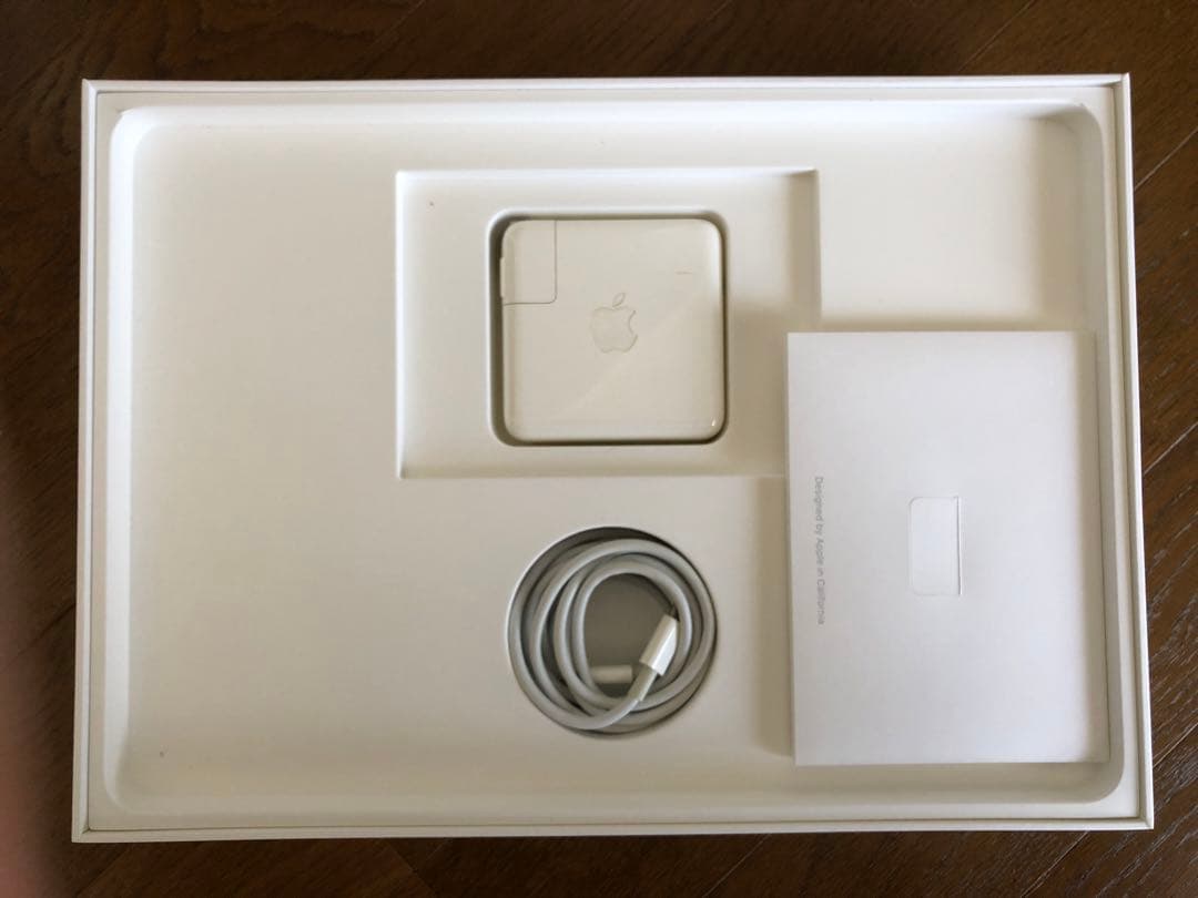 MacBook Pro 13インチ2017年