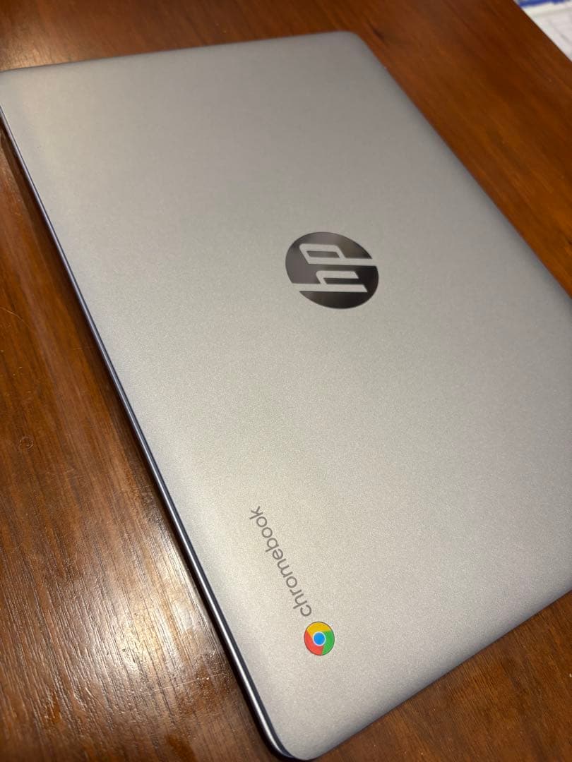 Chromebook本体 HP 14\" Chromebook celeron N4000 - Silver