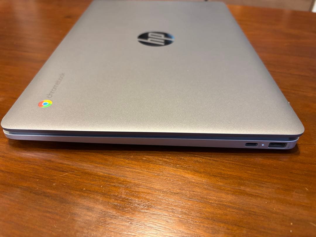 Chromebook本体 HP 14\" Chromebook celeron N4000 - Silver