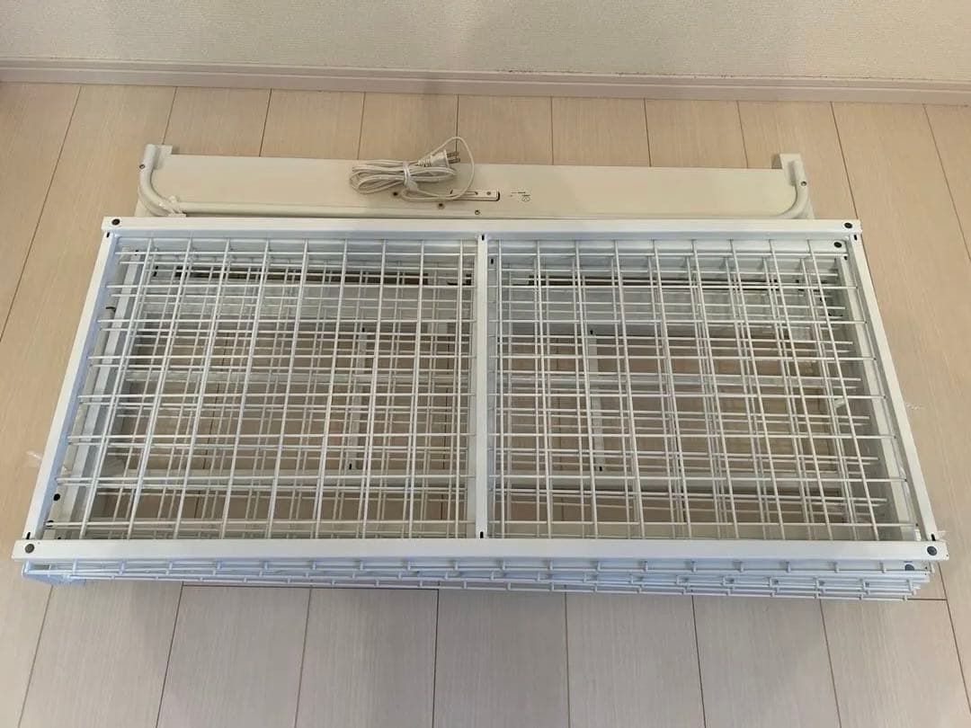 ニトリ　ホワイト シングルベッド⭐︎棚つき⭐︎コンセントあり⭐︎