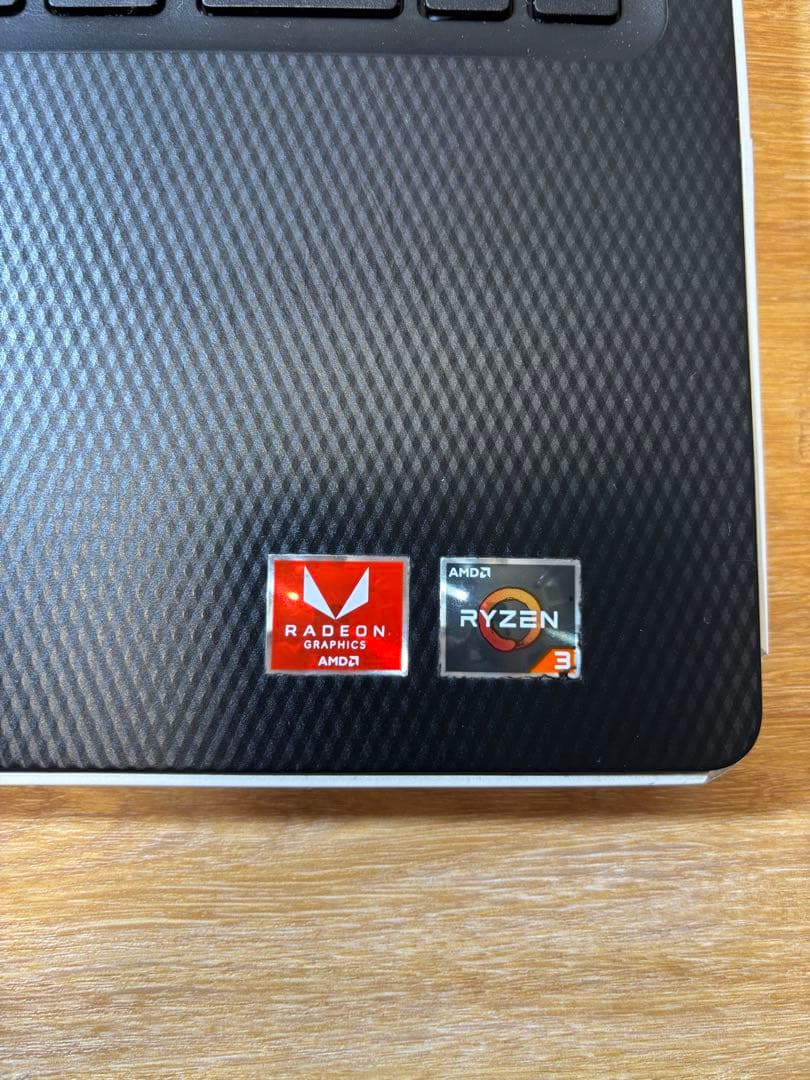 【Dell ノートPC Inspiron 3585】SSD搭載・初期化済