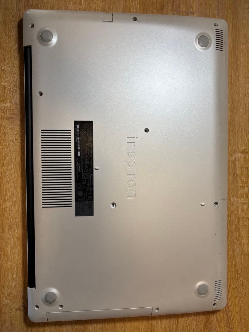 【Dell ノートPC Inspiron 3585】SSD搭載・初期化済