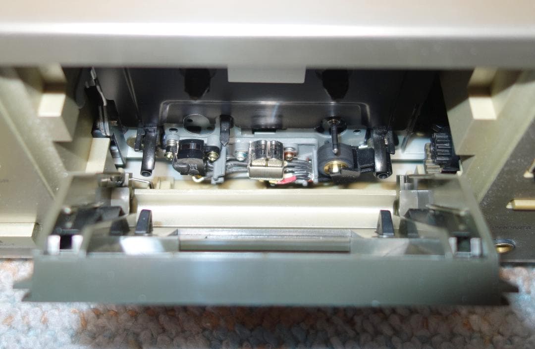 【徹底メンテナンス品】TEAC V-1050 カセットデッキ