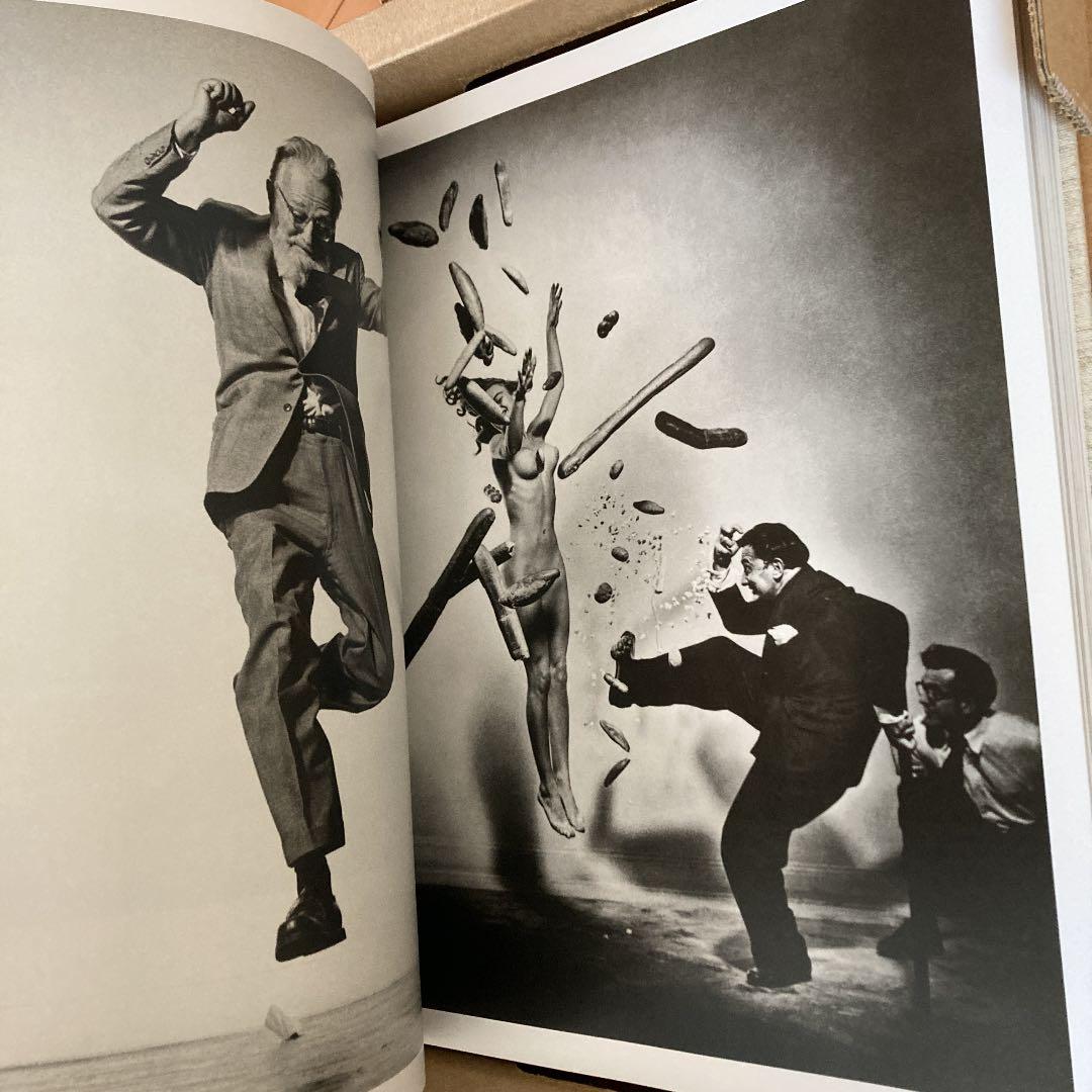 未開封　写真集　マグナム・マグナム (日本語版)