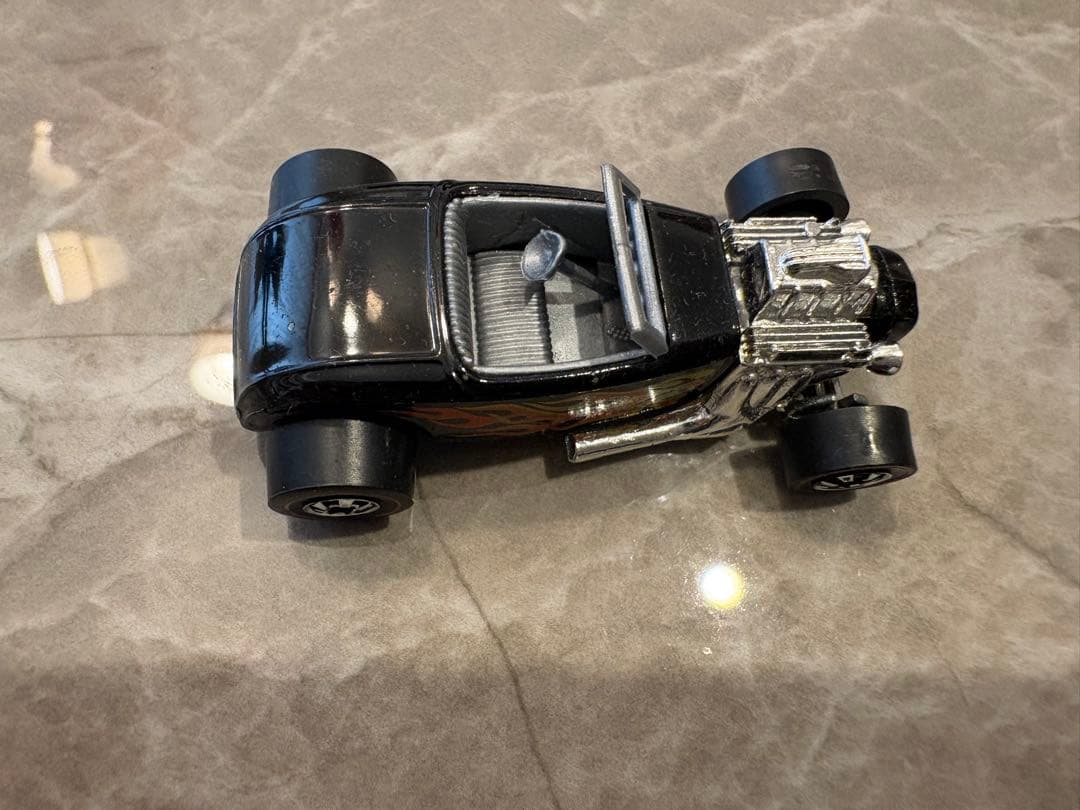 旧いホットウィール　Street Rodder redlineレッドライン