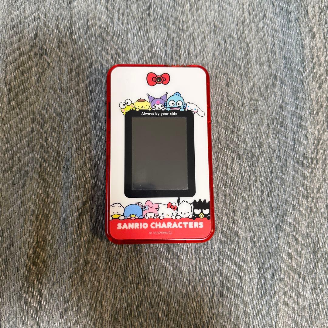 meスマホ+ サンリオキャラクターズ　付属品付き
