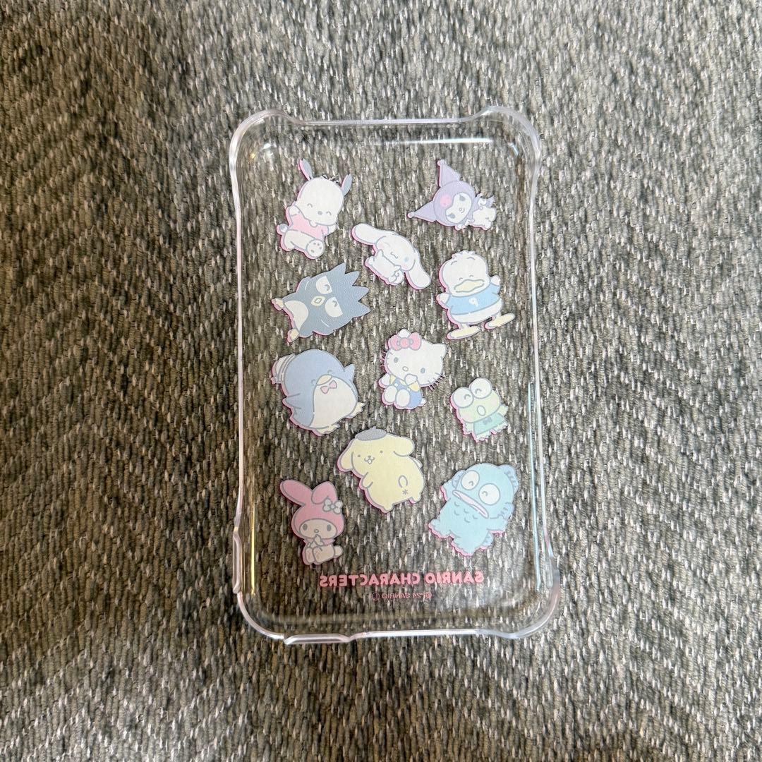 meスマホ+ サンリオキャラクターズ　付属品付き