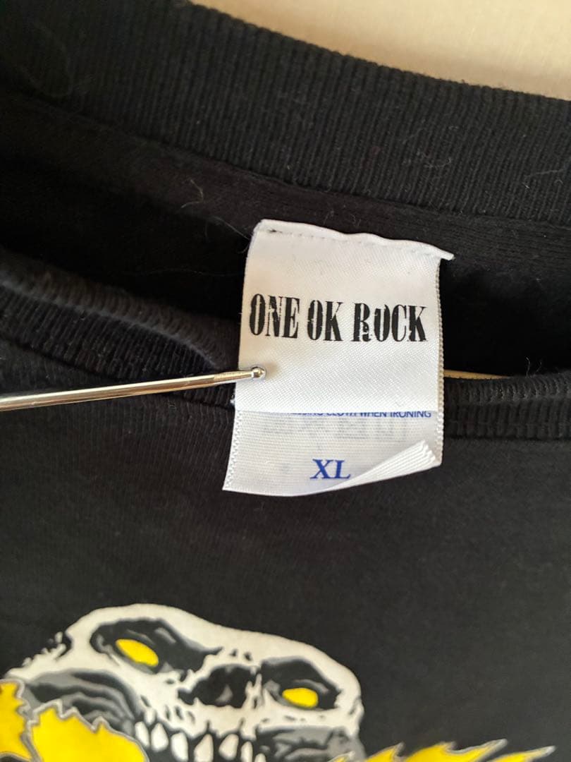 匿名配送　ONE OK ROCKツアーT サイズXL ブラック　ラスト1点