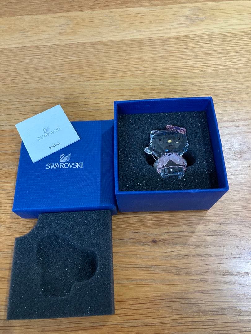 スワロフスキー　キティ　妖精　ピンク　置物　 Hello Kitty Fairy