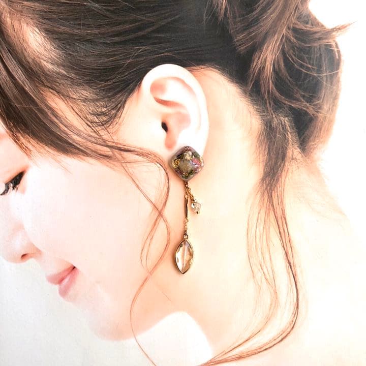 N.97 スクエア♡ カボション クリア ガラス アシンメトリー イヤリング