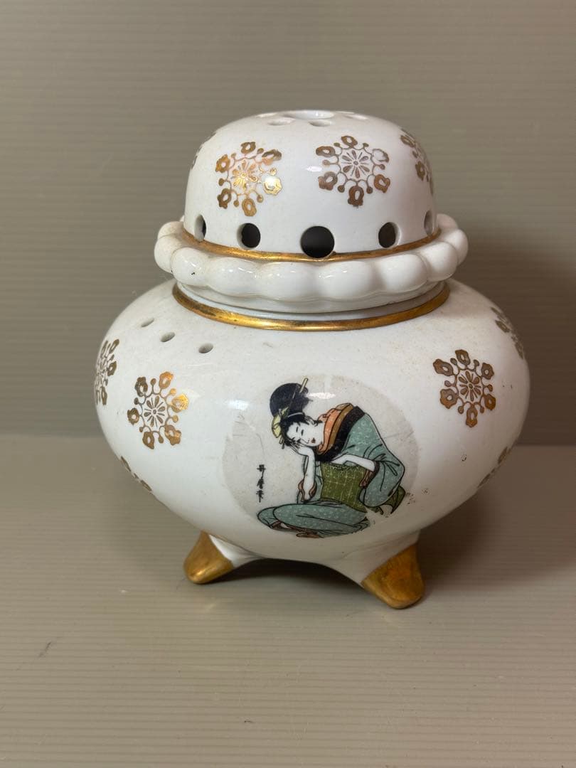 2796 薩摩焼　香炉　銘なし