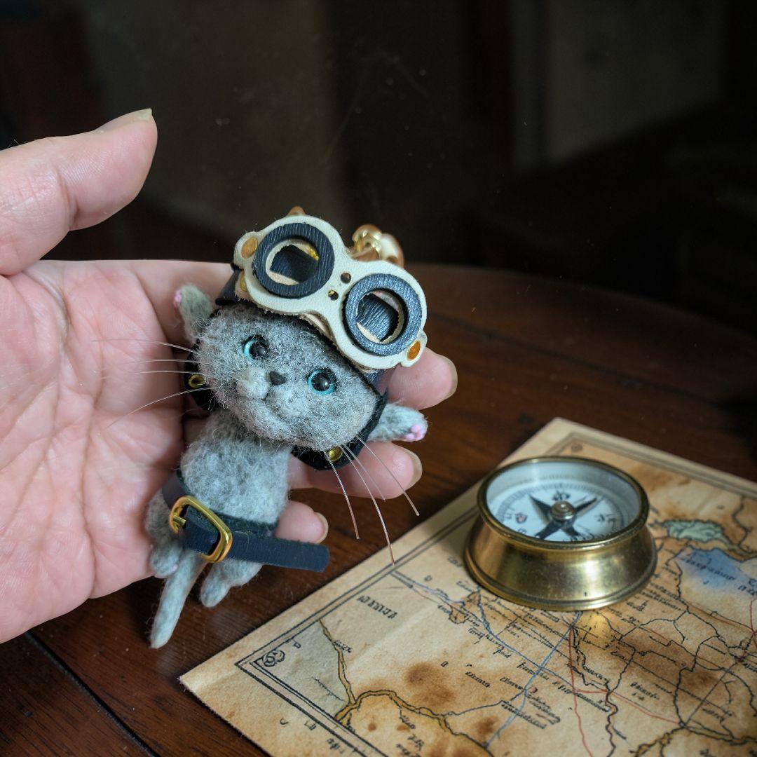 豆猫HOLDCATキーホルダー No.10 ロシアンブルー〜特製豆猫トレカ付き