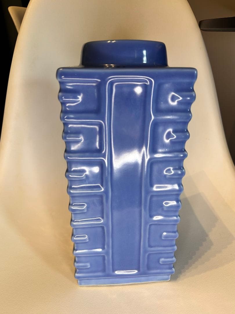 中国古董　大清雍正年製　四角花瓶