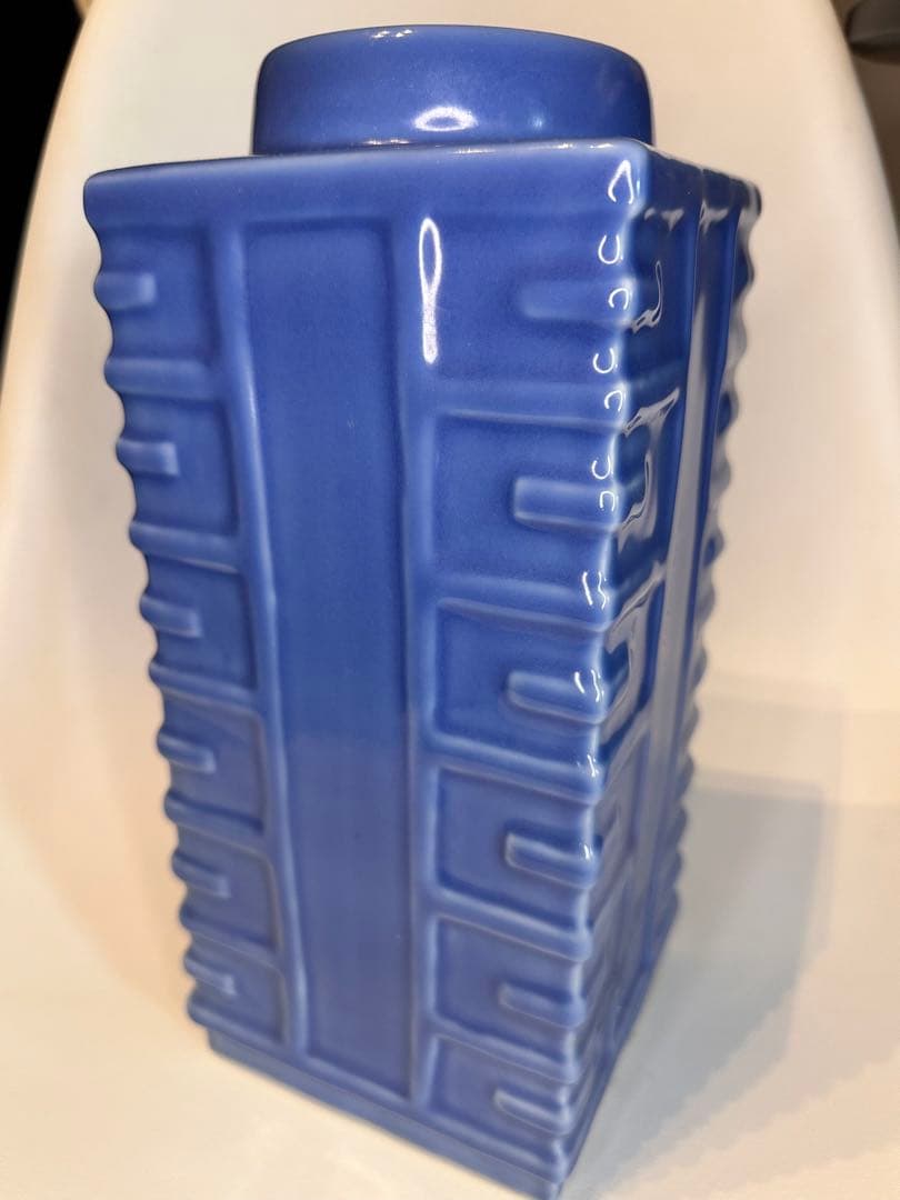 中国古董　大清雍正年製　四角花瓶